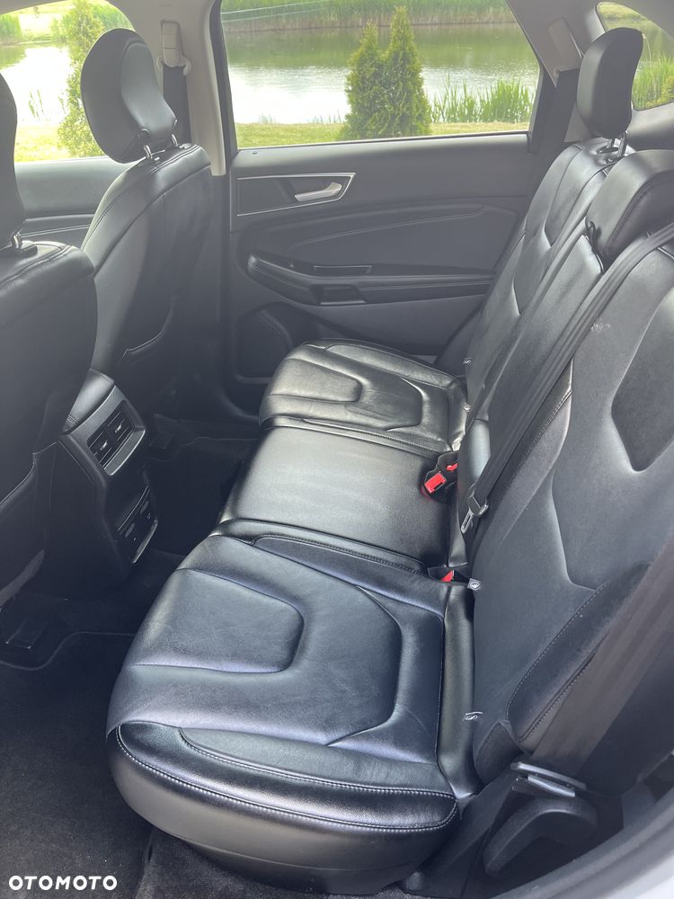 Ford Edge - 11