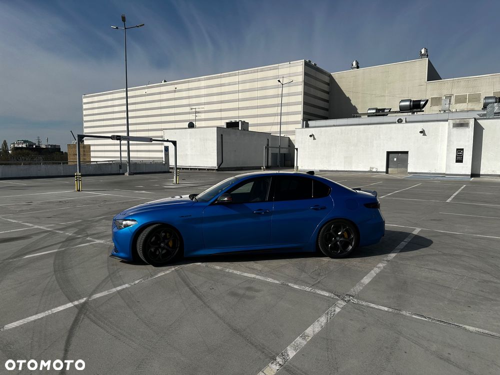 Alfa Romeo Giulia 2.0 Turbo Veloce Q4 - 11