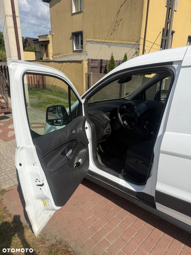 Ford Transit Connect - 8