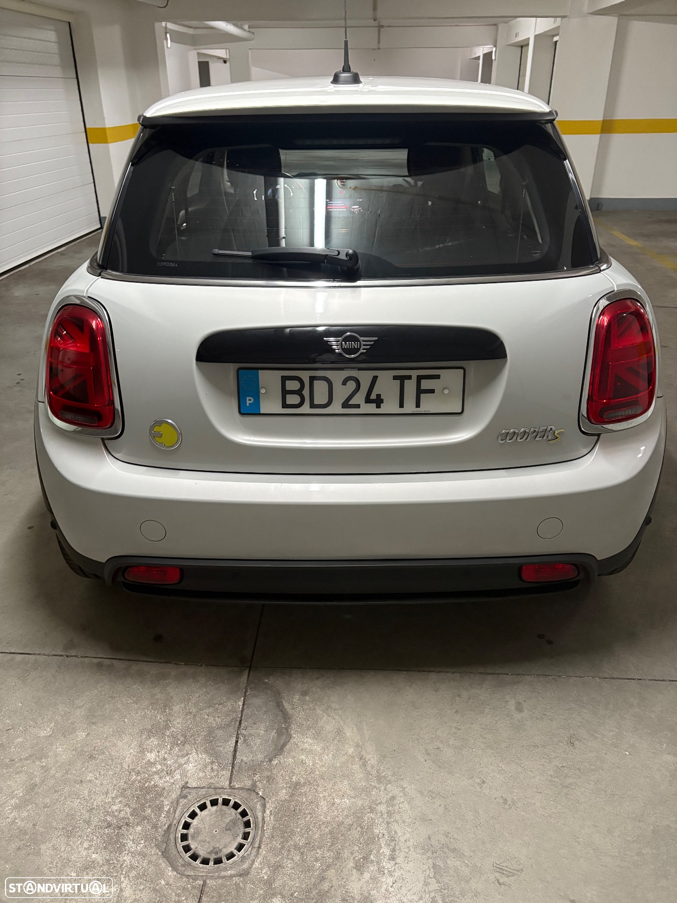 MINI 3 Portas Cooper SE - 2
