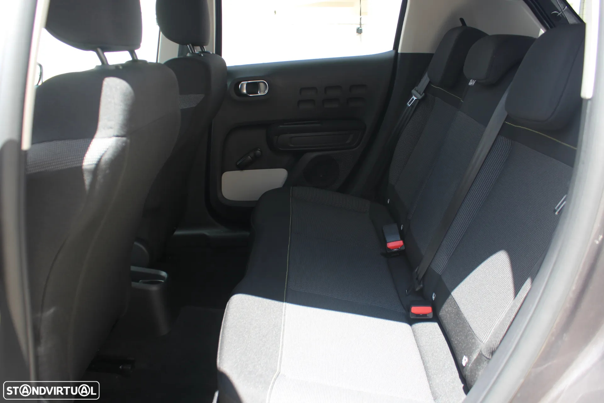 Citroën C3 1.2 PureTech Max - 25