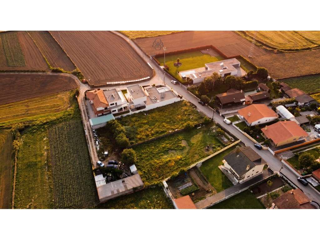 Terreno urbano para construção em Gandra, Esposende - Grande imagem: 4/4