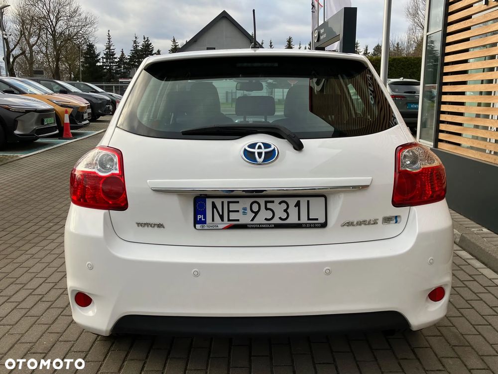 Toyota Auris - 4