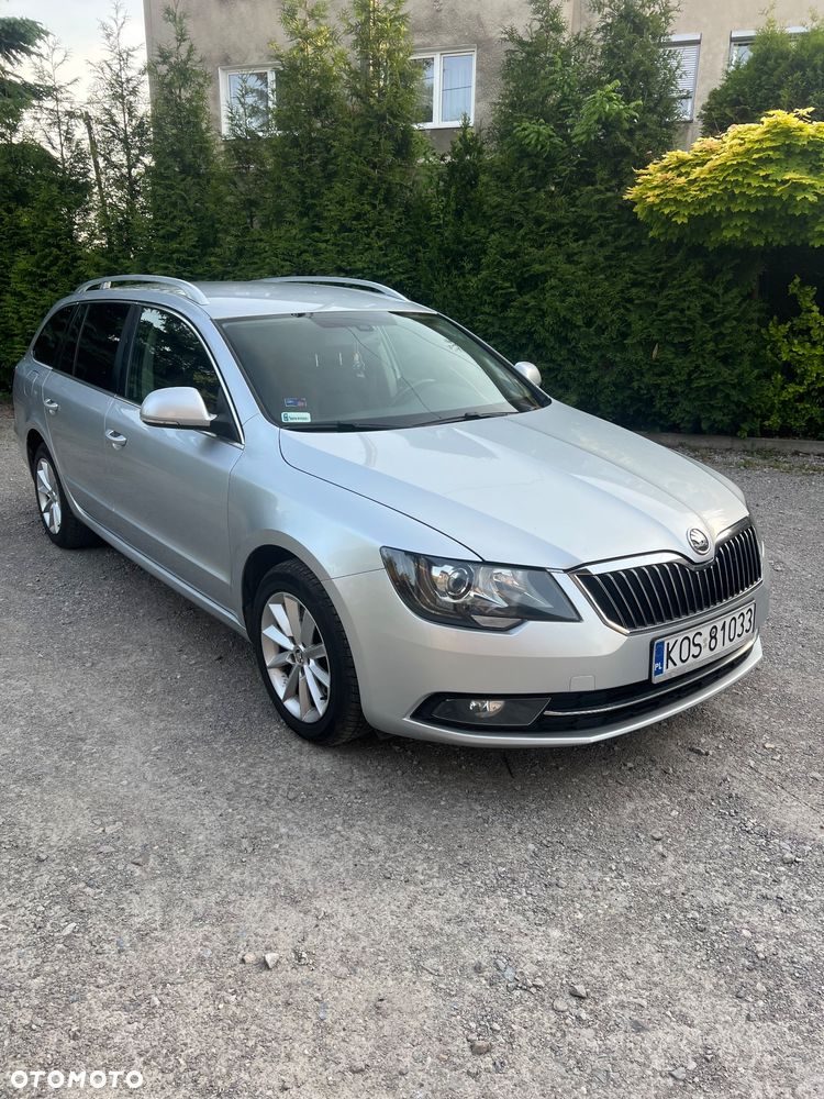 Skoda Superb 2.0 TDI Elegance - 2