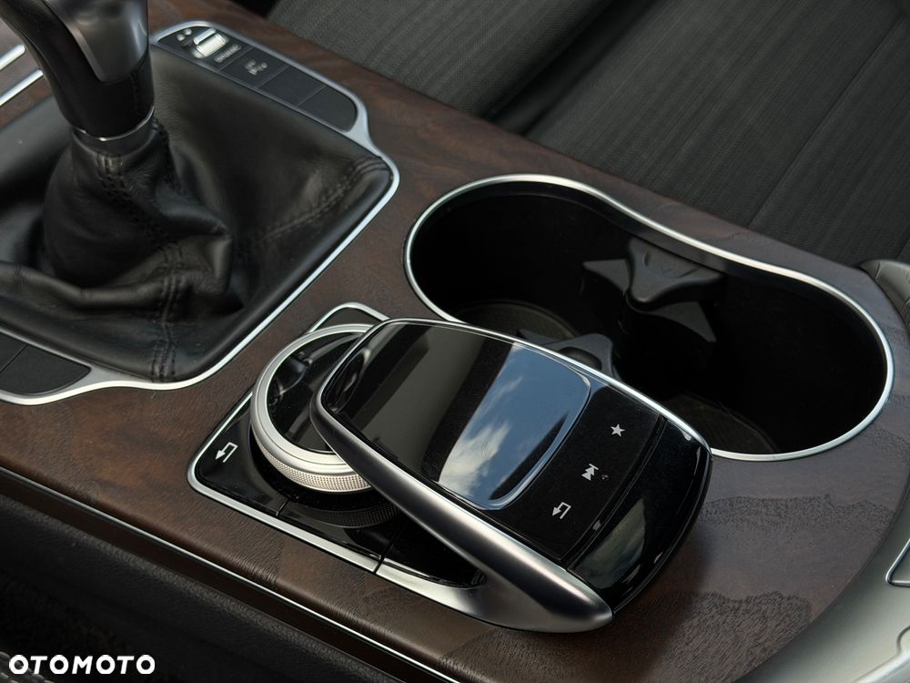 Mercedes-Benz Klasa C - 23