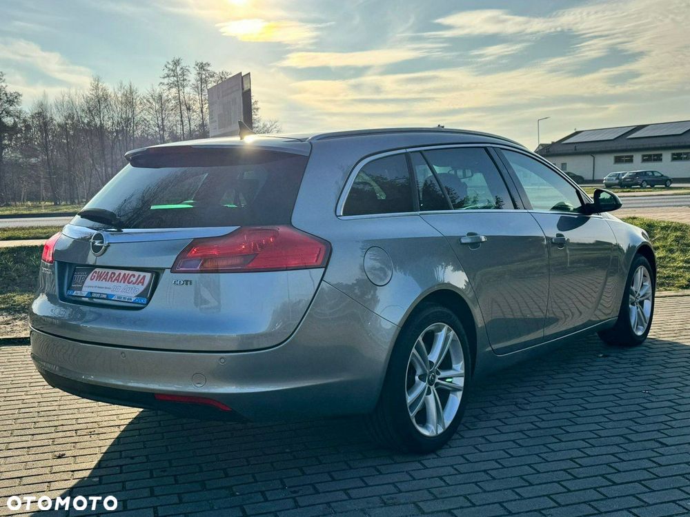 Opel Insignia 2.0 CDTI 150 Jahre - 11