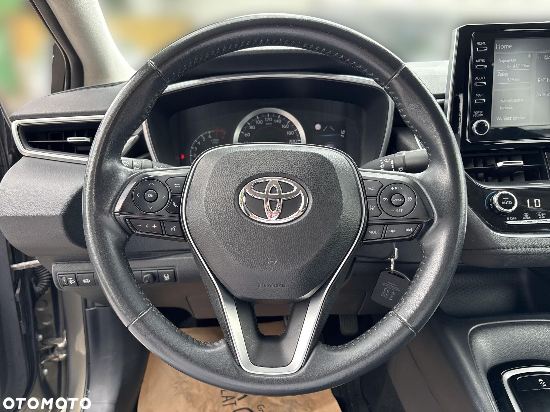 Toyota Corolla - 10