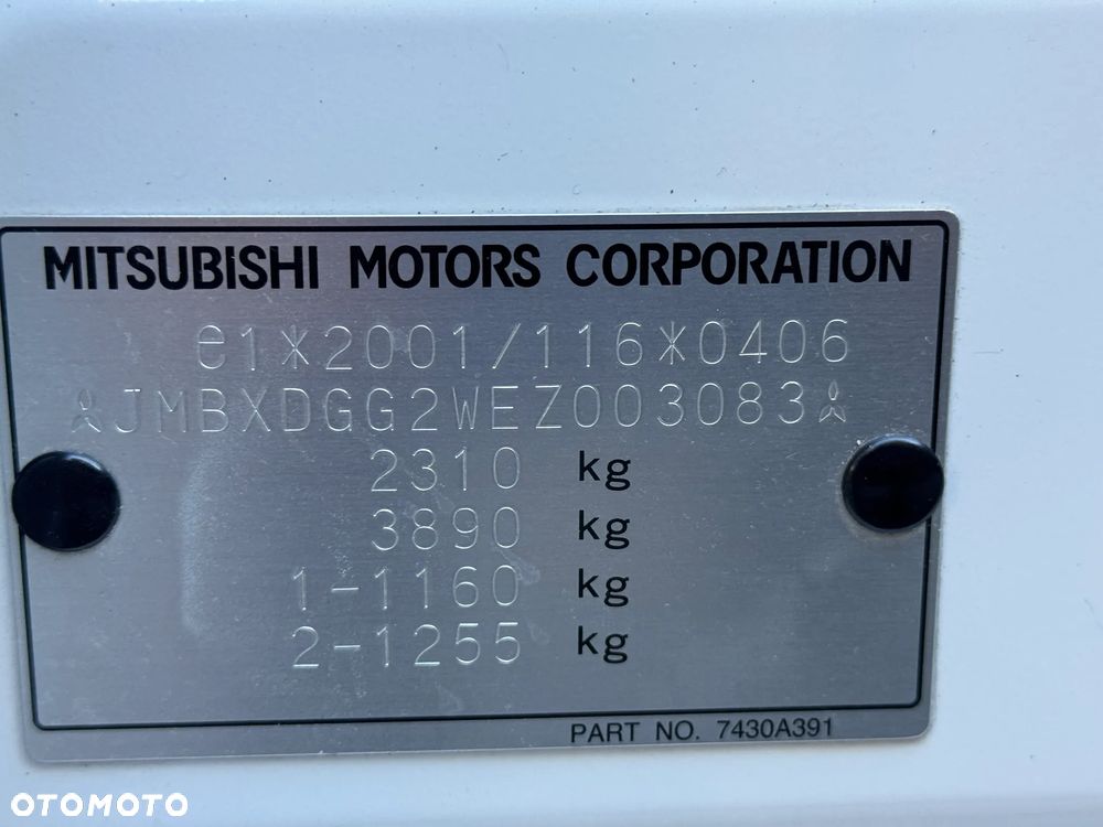 Mitsubishi Outlander PHEV Instyle NAVI + - 40