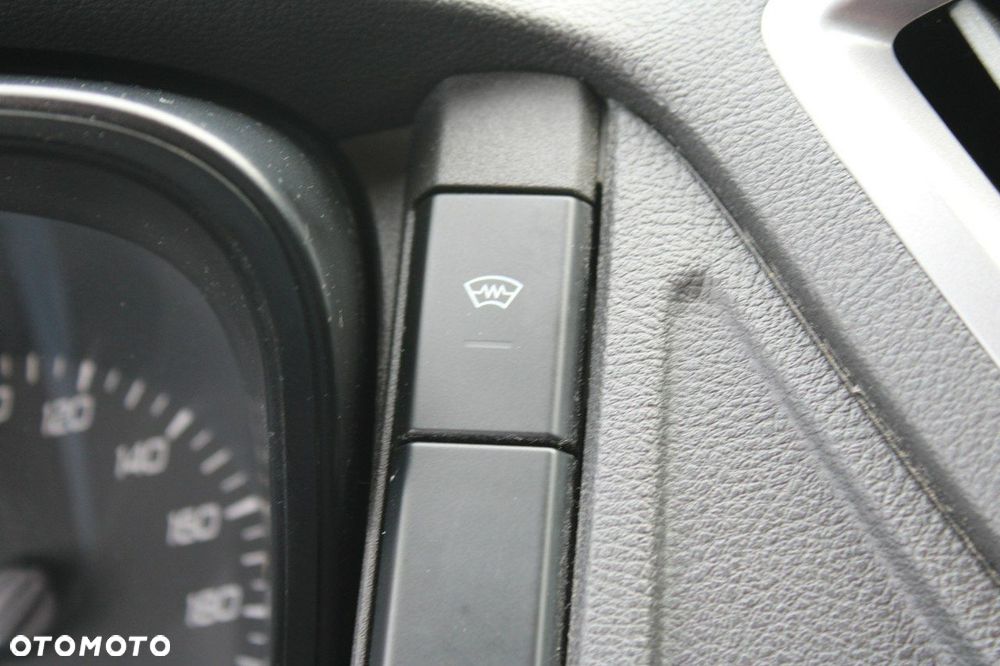 Ford Transit - 18