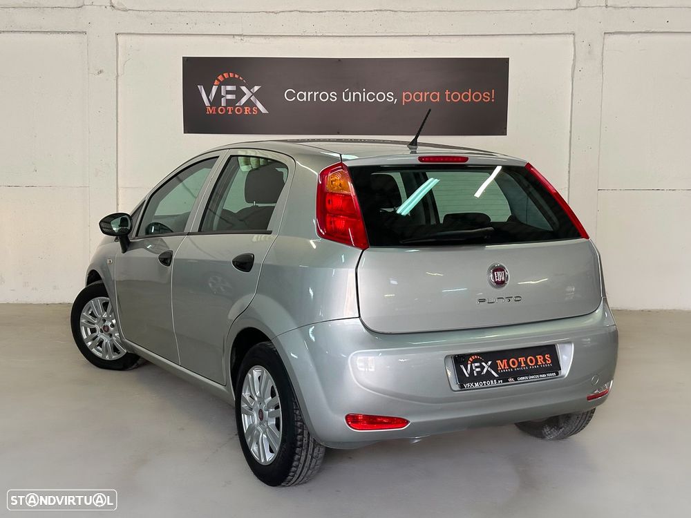 Fiat Punto 1.3 M-Jet Lounge S&S - 6
