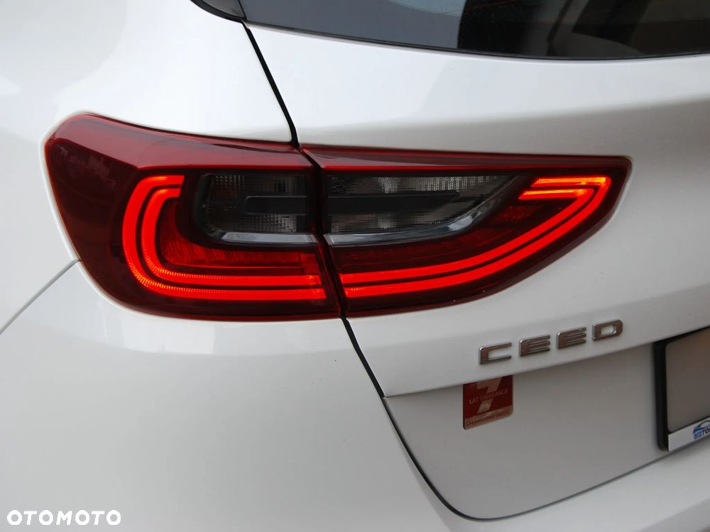 Kia Ceed 1.4 M - 38