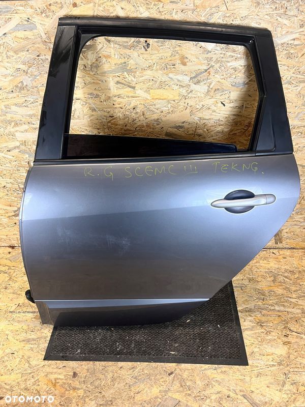 DRZWI TYLNE LEWE RENAULT SCENIC III Kod lakieru: TEKNG