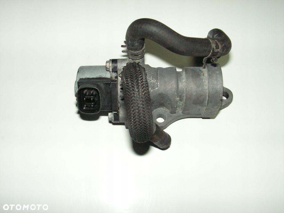 COROLLA VERSO 2,0 D4D 116 I ZAWÓR EGR DENSO 76TYŚ - 1