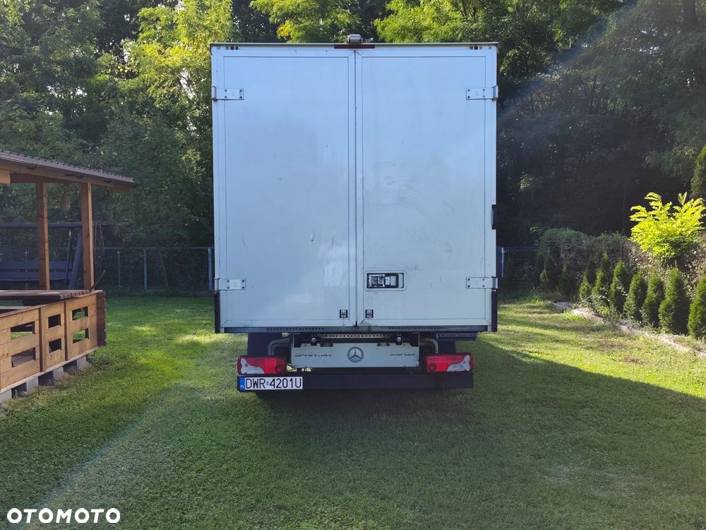 Mercedes-Benz SPRINTER - 6