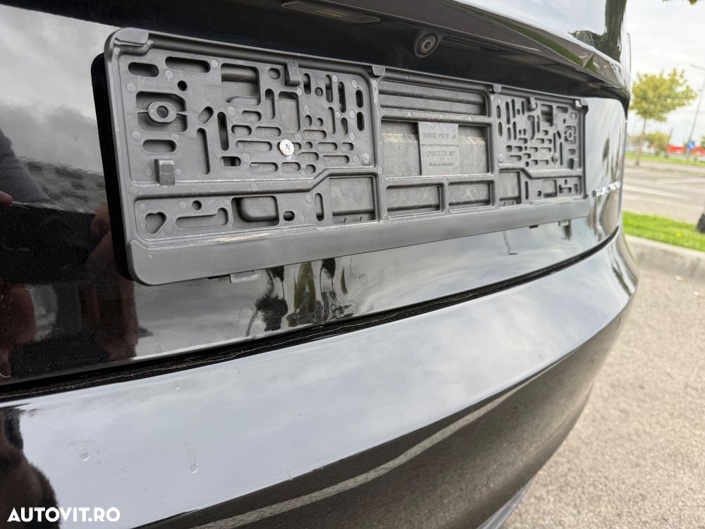 Tesla Model 3 - 14