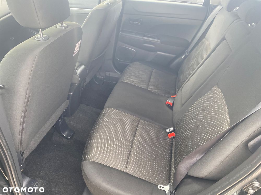 Mitsubishi ASX 1.6 Invite - 27