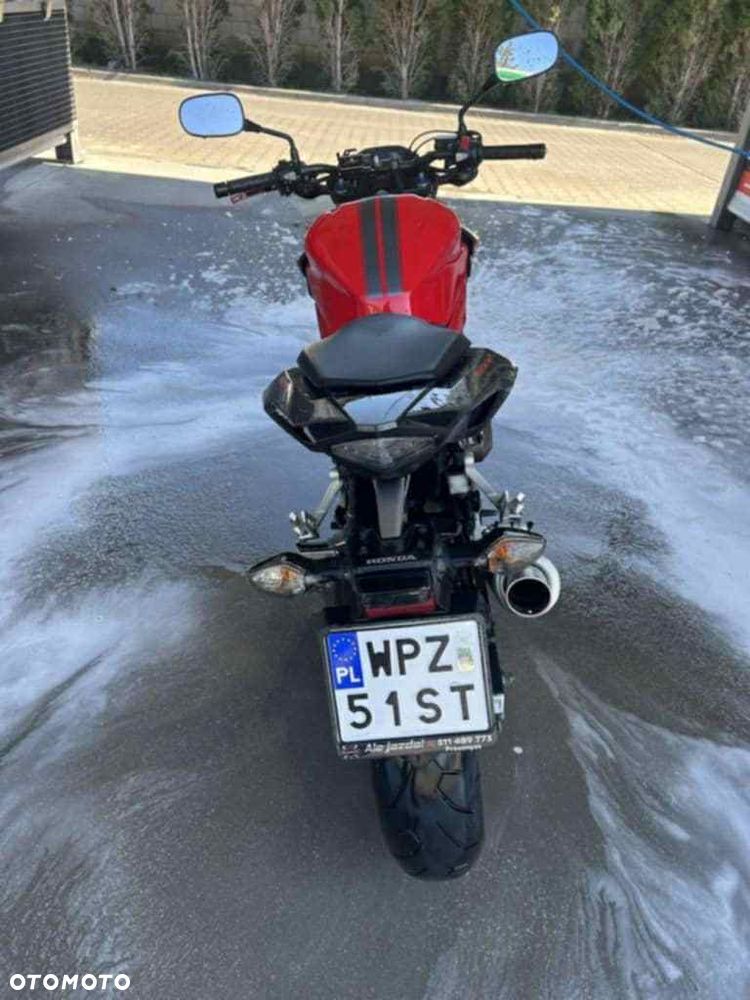 Honda CB - 8