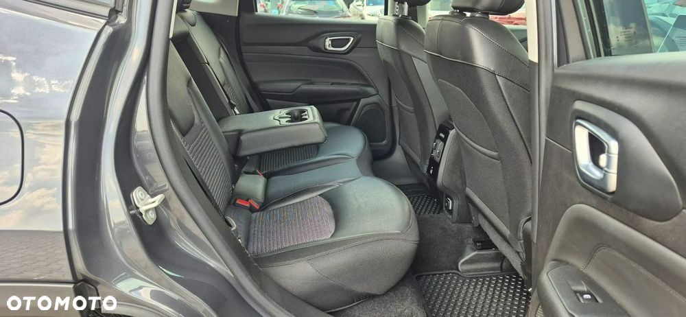 Jeep Compass 1.5 T4 mHEV Altitude FWD S&S DCT - 28