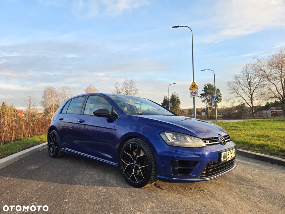 Volkswagen Golf - 16