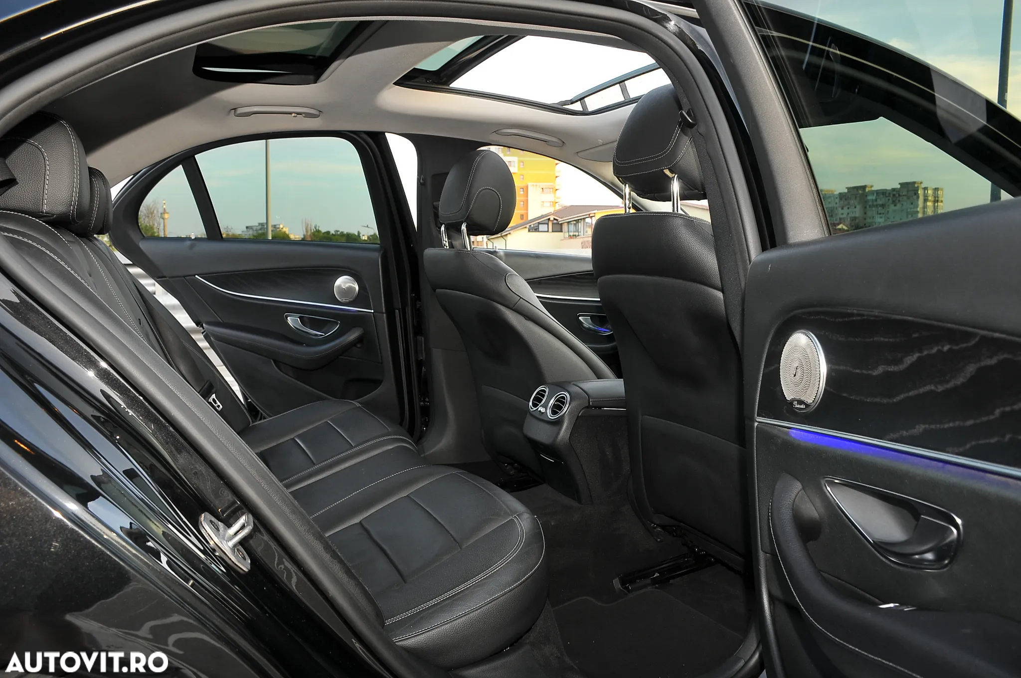 Mercedes-Benz E 220 d 9G-TRONIC - 12