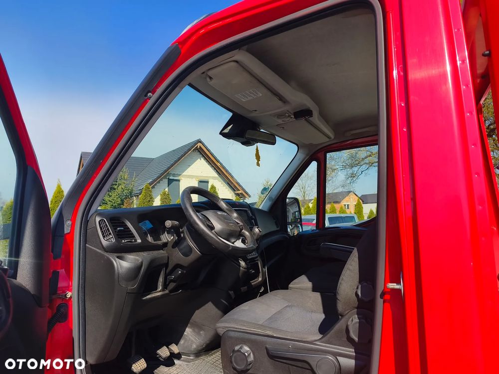 Iveco DAILY - 15