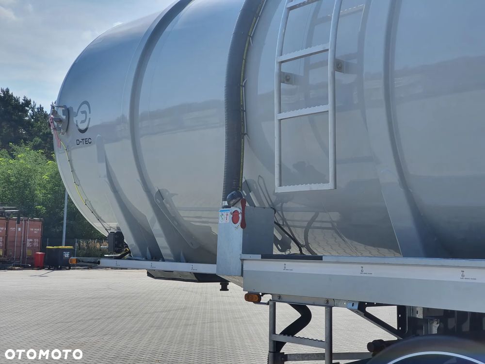 D-TEC Tanktrailer SV2011 Quickliner - 26