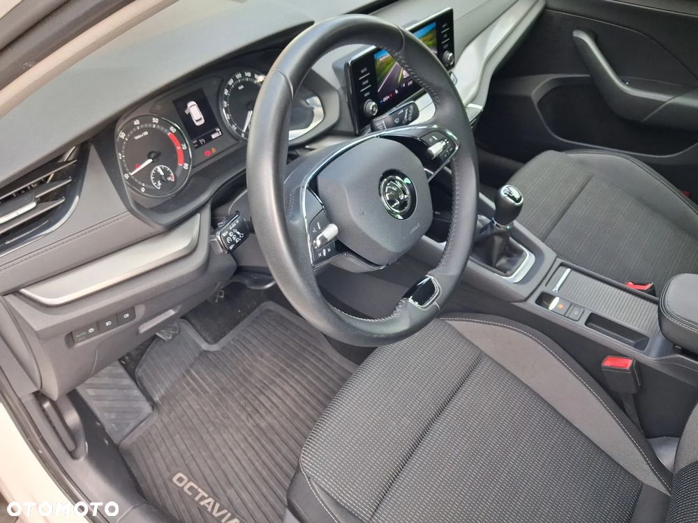 Skoda Octavia 1.0 TSI Ambition - 30