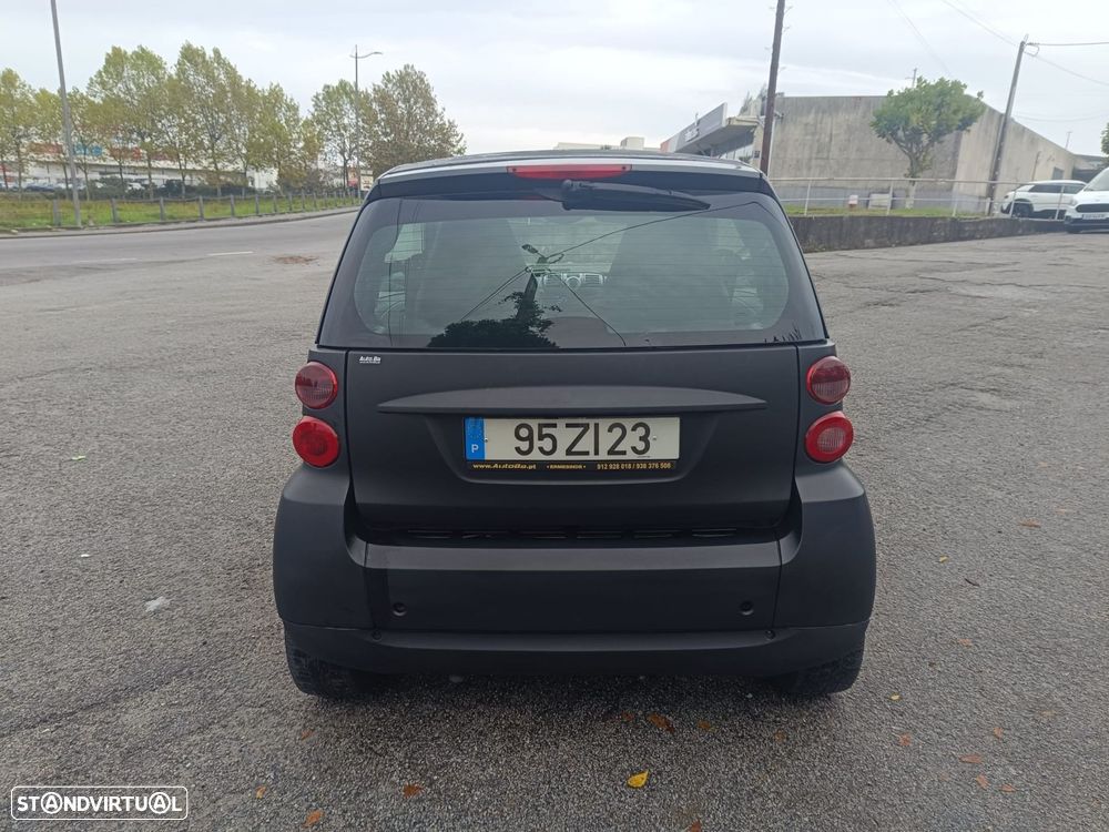 Smart ForTwo Coupé 0.8 cdi Passion 45 - 14