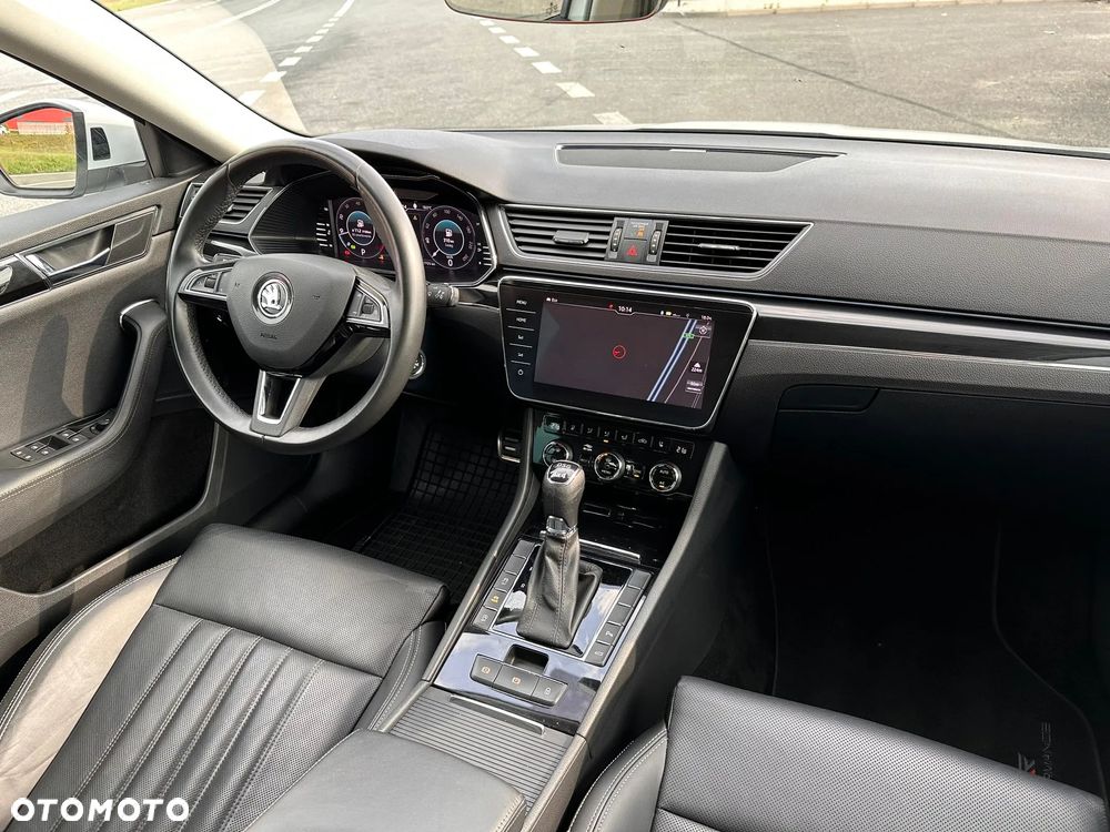 Skoda Superb 2.0 TSI 4x4 L&K DSG - 9