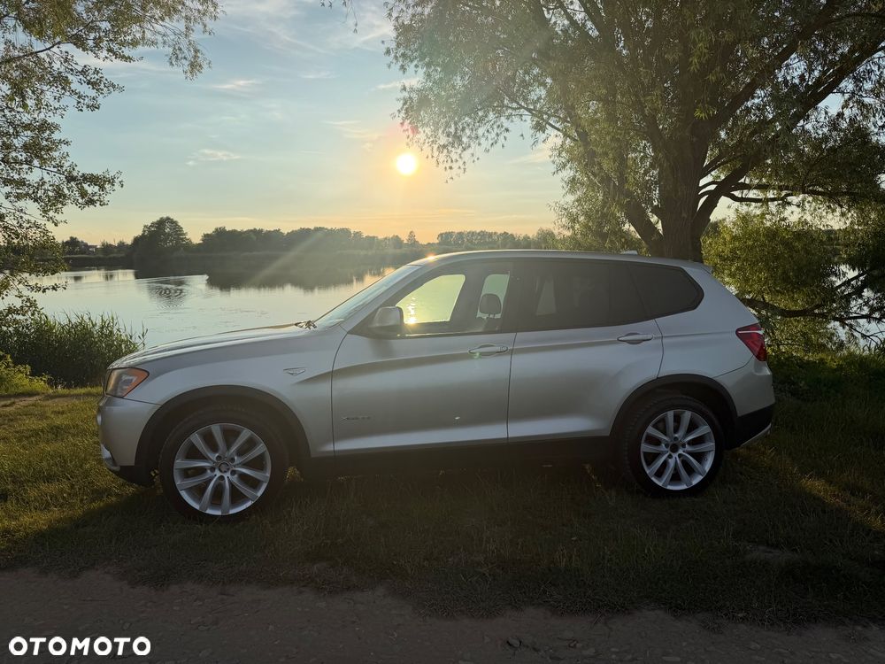 BMW X3 28i xDrive - 9