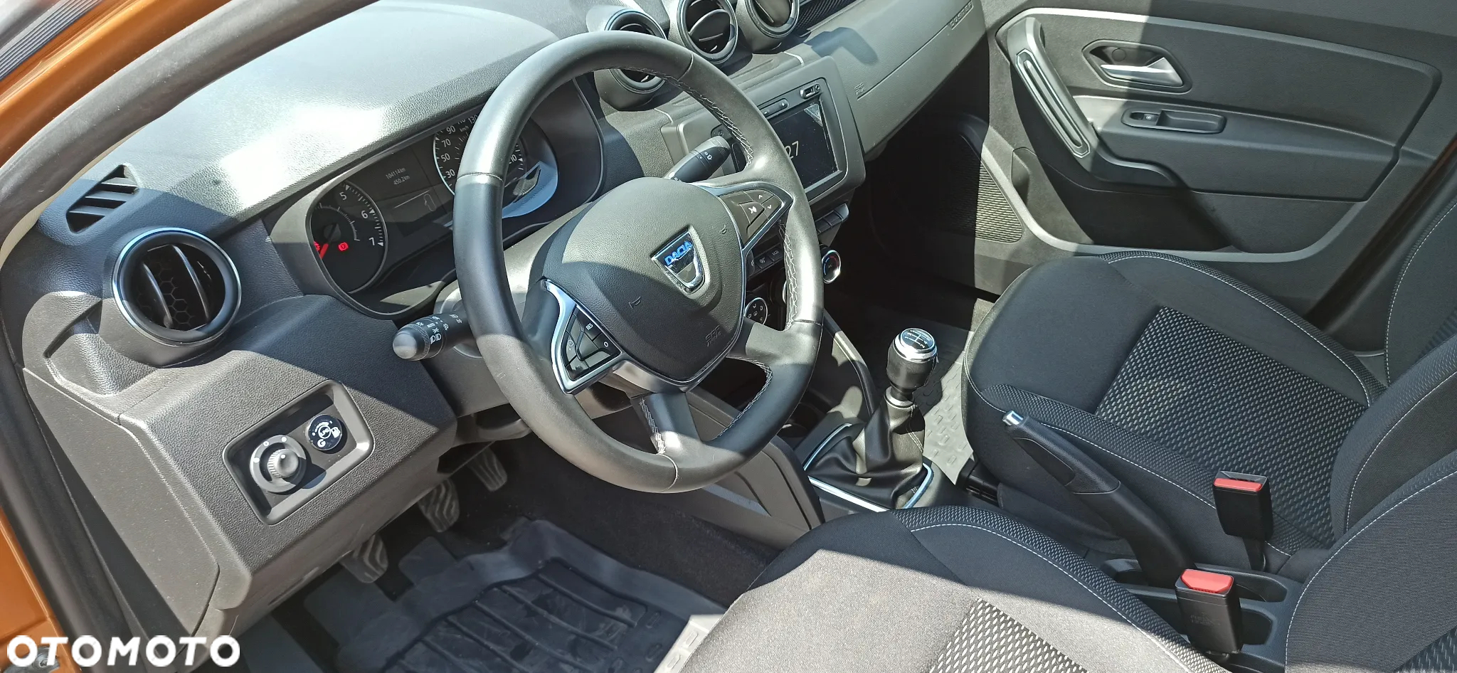 Dacia Duster 1.6 SCe Comfort - 12