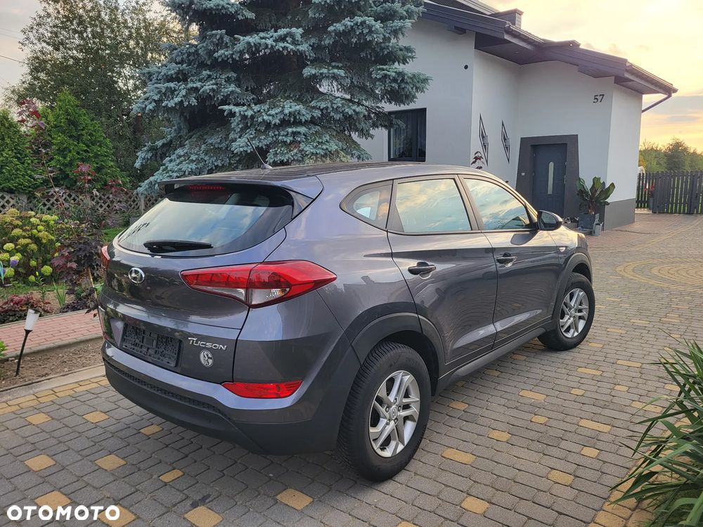 Hyundai Tucson 1.6 GDI BlueDrive Classic 2WD - 26
