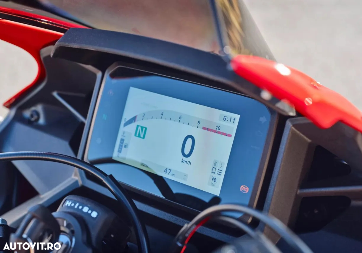 Honda CBR 500R - 4