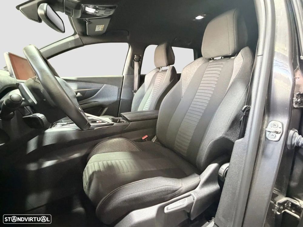 Peugeot 5008 1.2 PureTech Allure Pack EAT8 - 7