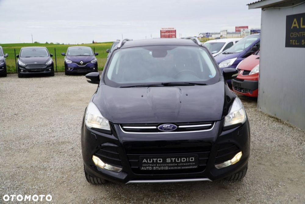 Ford Kuga 1.5 EcoBoost 2x4 Titanium - 30