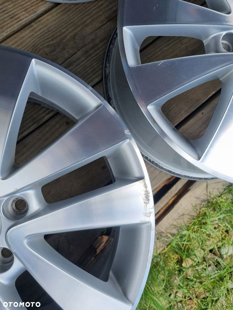 VW GOLF VI 5K0,TOURAN,SEAT LEON,AUDI ,SKODA alu 7X17 ET54 5X112 bdb stan - 6