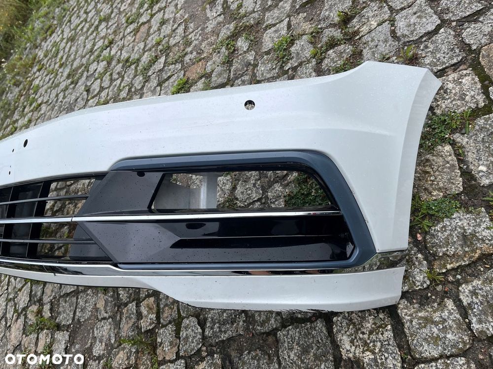 VW PASSAT B8 3G0 PRZED LIFT ZDERZAK PRZÓD PRZEDNI 2014- R-LINE - 3