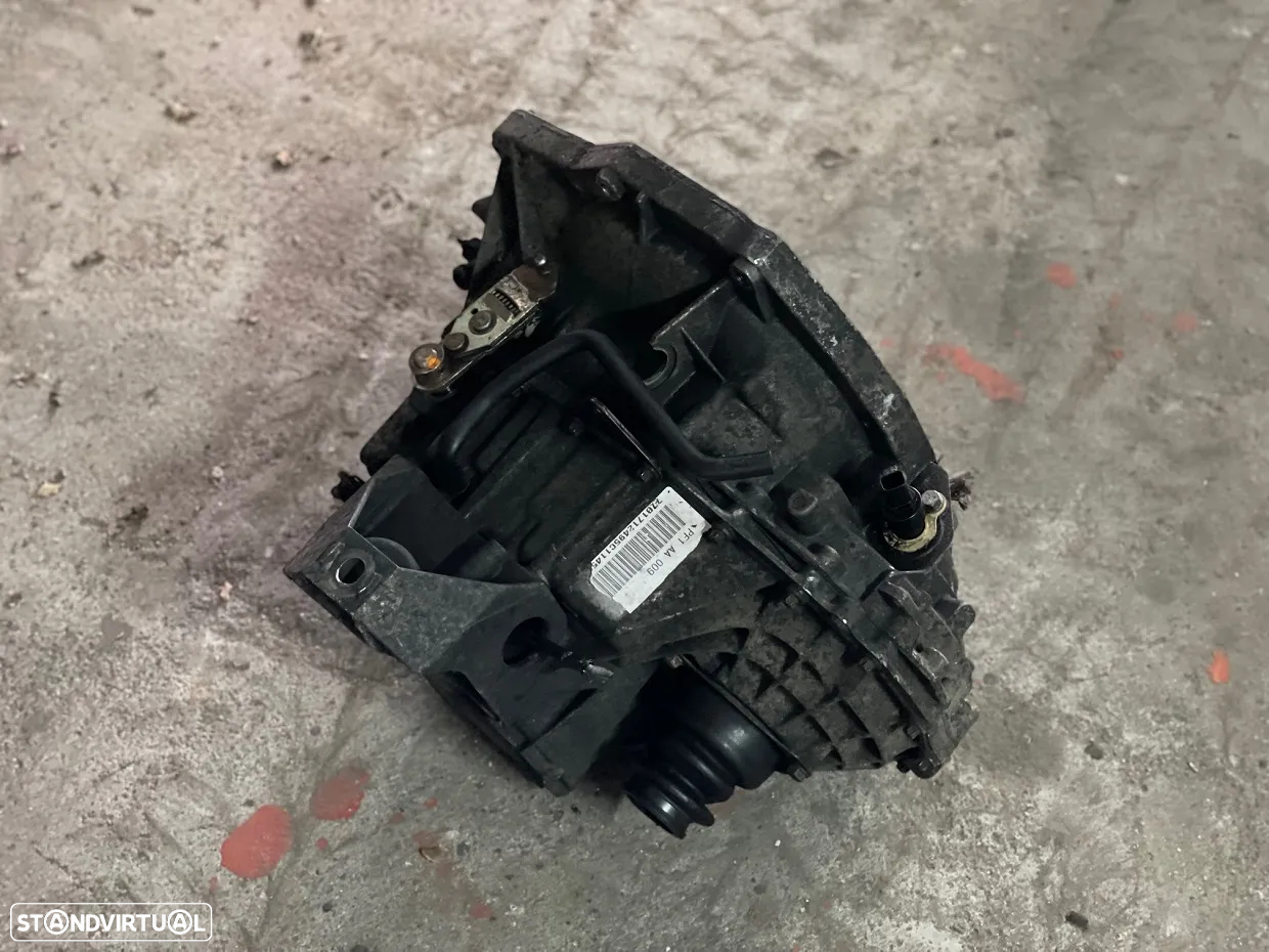 Caixa de Velocidades Renault 7700600564 - 2