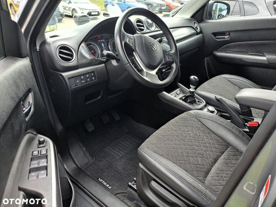 Suzuki Vitara - 6