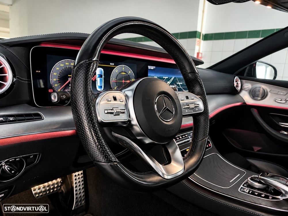 Mercedes-Benz E 220 d AMG Line Aut. — fotografia 17
