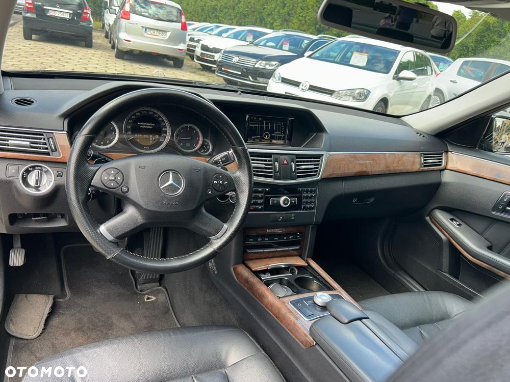 Mercedes-Benz Klasa E 200 CDI DPF BlueEFFICIENCY 7G-TRONIC Elegance - 11