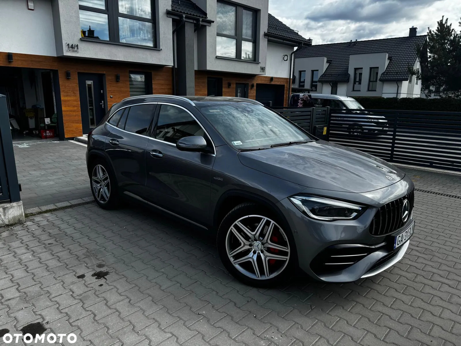 Mercedes-Benz GLA AMG 45 S 4-Matic+ - 2