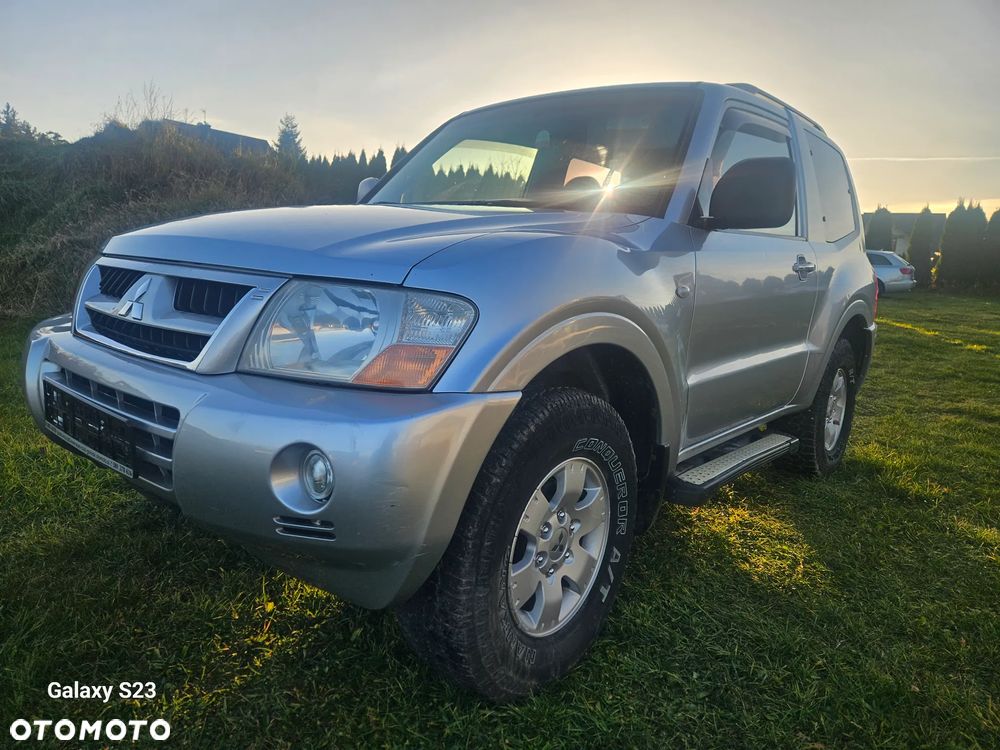 Mitsubishi Pajero - 6