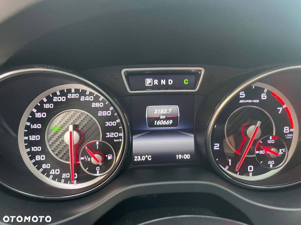 Mercedes-Benz CLA - 26