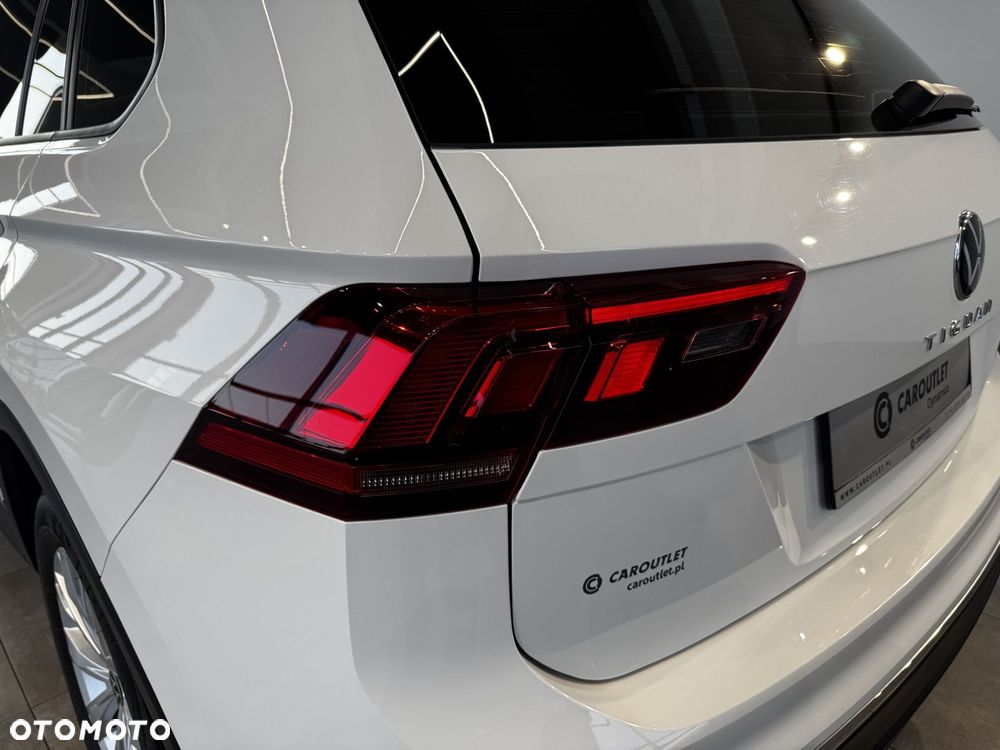 Volkswagen Tiguan - 12