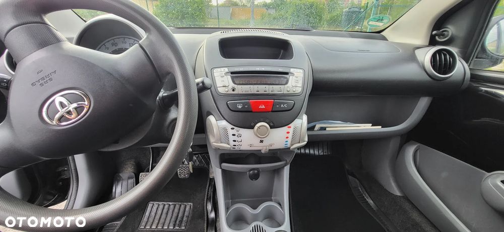 Toyota Aygo City - 19