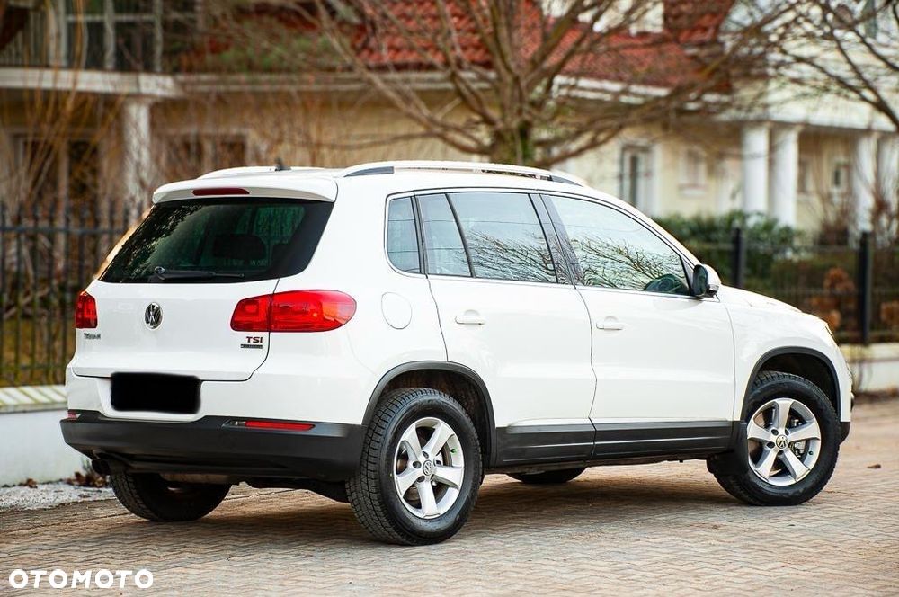 Volkswagen Tiguan 1.4 TSI 4Motion Trend & Fun - 11