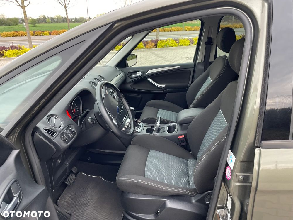Ford S-Max 2.0 TDCi DPF Titanium - 12