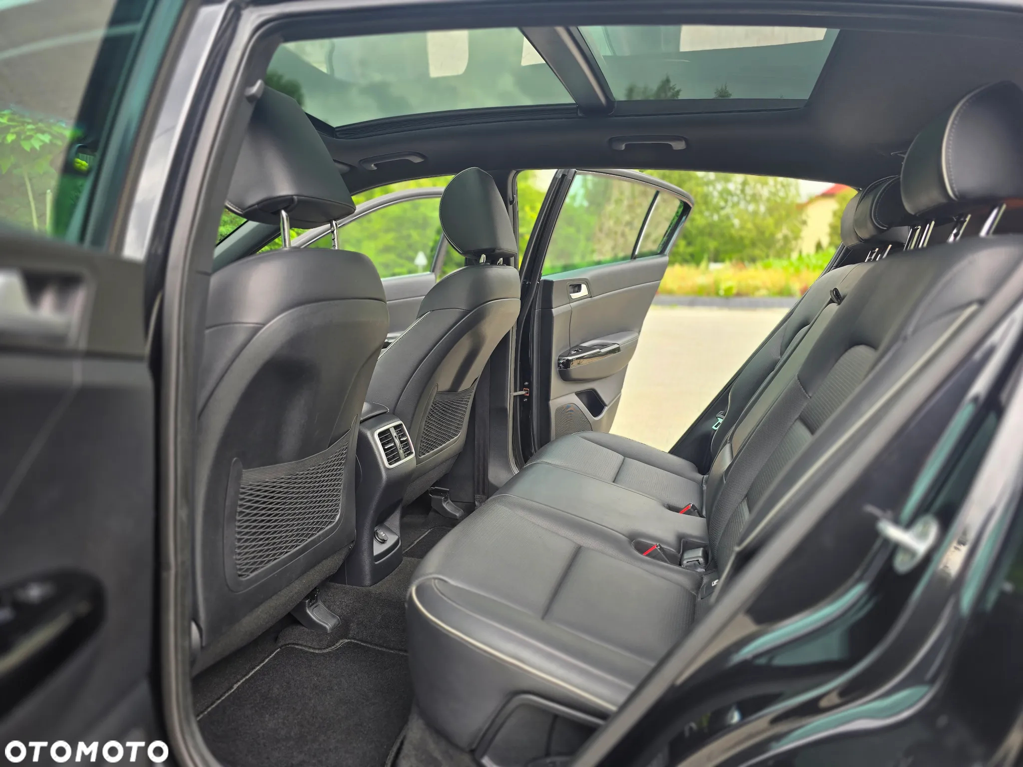 Kia Sportage 1.6 T-GDI AWD DCT GT LINE - 33