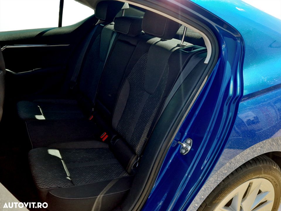 Skoda Octavia 1.5 TSI DSG MHEV Style - 16